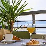 Beachfront Apartment Sunset Residence Srzic